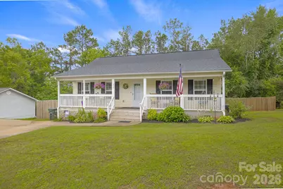 217 Lakewood Drive, Pickens, SC 29671 - Photo 2