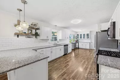4022 Lynn Circle, Shelby, NC 28152 - Photo 2