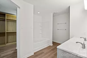 12932 Silvaire Farm Rd, Charlotte, NC 28278 - Photo 30