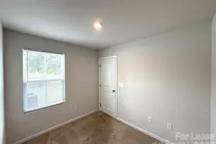 5112 Downhaul Dr, Charlotte, NC 28269 - Photo 10
