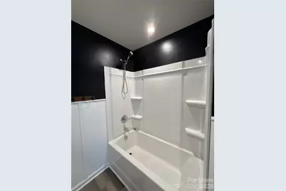 5112 Downhaul Drive, Charlotte, NC 28269 - Photo 16
