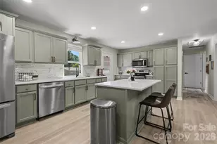 4023 Strangford Ave, Charlotte, NC 28215 - Photo 12