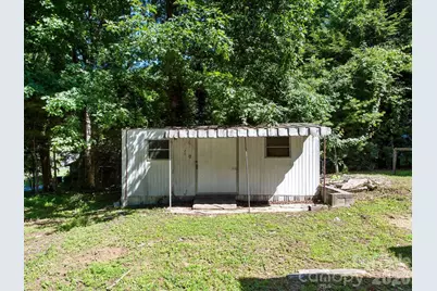 425 Lyndhurst Drive, Hendersonville, NC 28791 - Photo 24