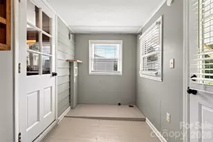 469 Kenilworth Rd, Asheville, NC 28805 - Photo 22