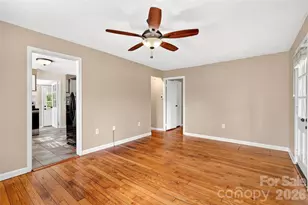 469 Kenilworth Rd, Asheville, NC 28805 - Photo 6