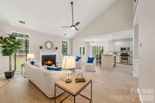 20307 Southshore Dr, Cornelius, NC 28031 - Photo 2