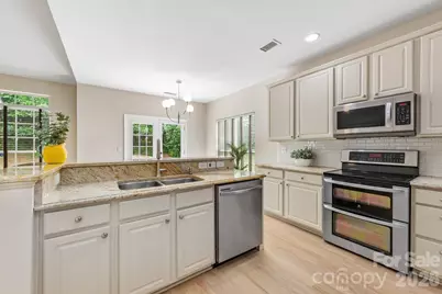 20307 Southshore Drive, Cornelius, NC 28031 - Photo 10