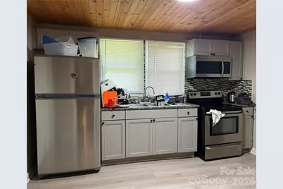 808 Harrisburg Drive SW, Lenoir, NC 28645 - Photo 20