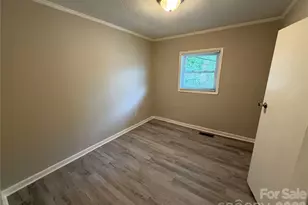 1320 Kenly St, Salisbury, NC 28144 - Photo 10