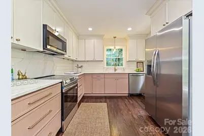 6654 Brookcrest Drive, Charlotte, NC 28210 - Photo 8