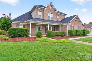 104 Elizabeth Hearth Rd, Mooresville, NC 28115 - Photo 2