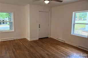 1111 S Meeting St, Statesville, NC 28677 - Photo 4