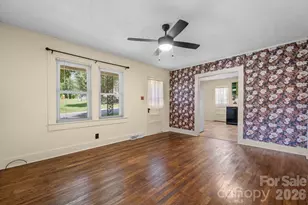 111 Cross Memorial Ave, Morganton, NC 28655 - Photo 2