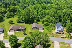 1550 Indian Springs Dr NW, Conover, NC 28613 - Photo 36
