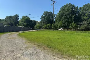 8432 Idlewild Rd, Charlotte, NC 28227 - Photo 12