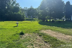 8432 Idlewild Rd, Charlotte, NC 28227 - Photo 10