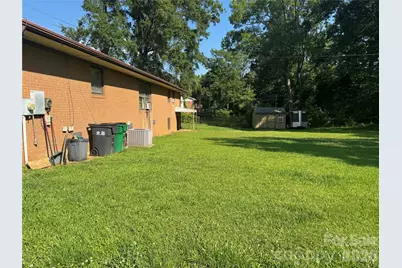 8432 Idlewild Road, Charlotte, NC 28227 - Photo 16