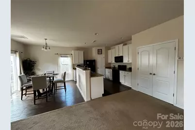 7803 Paper Birch Drive, Charlotte, NC 28215 - Photo 6