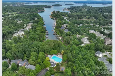 18027 Northport Drive, Cornelius, NC 28031 - Photo 32