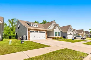 6412 Cambridge Dr, Harrisburg, NC 28075 - Photo 2