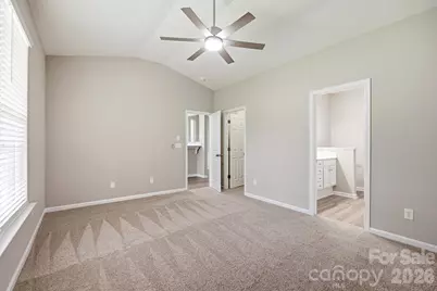 4427 Glenlea Commons Drive, Charlotte, NC 28216 - Photo 26
