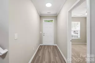 4427 Glenlea Commons Dr, Charlotte, NC 28216 - Photo 6