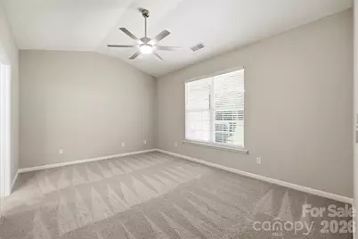 4427 Glenlea Commons Drive, Charlotte, NC 28216 - Photo 24