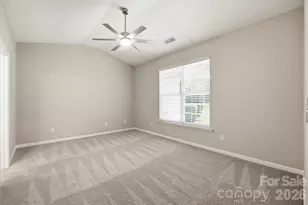 4427 Glenlea Commons Dr, Charlotte, NC 28216 - Photo 24