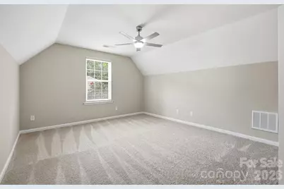 4427 Glenlea Commons Drive, Charlotte, NC 28216 - Photo 36