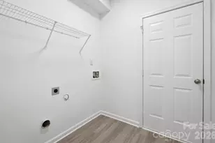 4427 Glenlea Commons Dr, Charlotte, NC 28216 - Photo 20