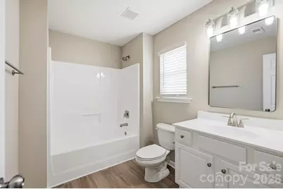 4427 Glenlea Commons Drive, Charlotte, NC 28216 - Photo 38