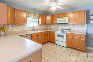 506 Brook Knoll Cir, Weaverville, NC 28787 - Photo 12