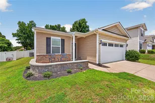 1049 Sweetgum St, Gastonia, NC 28054 - Photo 4