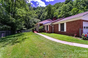 7835 US 23 Hwy, Mars Hill, NC 28754 - Photo 2