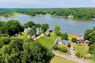 2234 Clyde Rd, Catawba, NC 28609 - Photo 6