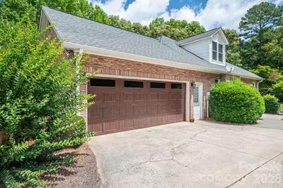 1080 Mackey Court, Gastonia, NC 28056 - Photo 4