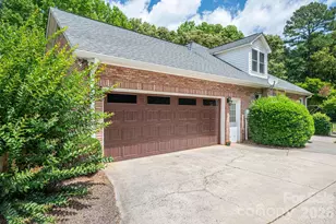 1080 Mackey Ct, Gastonia, NC 28056 - Photo 4