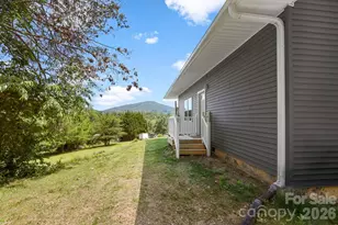106 Thistle Field Dr, Asheville, NC 28806 - Photo 26