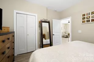 106 Thistle Field Dr, Asheville, NC 28806 - Photo 20