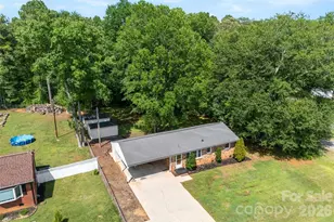 644 Dallas Spencer Mountain Rd, Dallas, NC 28034 - Photo 32