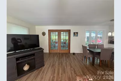 3755 21st Street NE, Hickory, NC 28601 - Photo 12