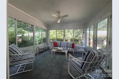 3755 21st Street NE, Hickory, NC 28601 - Photo 6