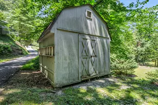 102 Little House Rd, Tryon, NC 28782 - Photo 40