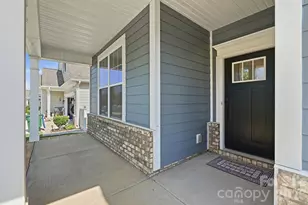 5036 Lydney Cir, Waxhaw, NC 28173 - Photo 2