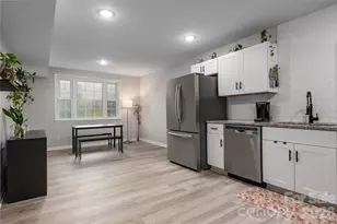 407 Westham Ridge Rd, Charlotte, NC 28217 - Photo 8