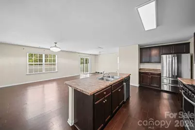 9539 Kendall Drive, Charlotte, NC 28214 - Photo 12