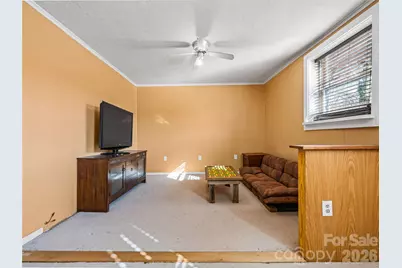204 Sutton Avenue, Black Mountain, NC 28711 - Photo 12