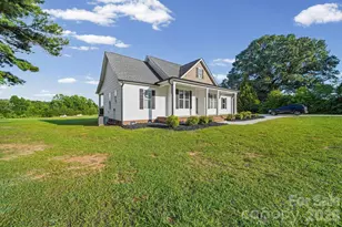 3404 Lincoln Rd, York, SC 29745 - Photo 2