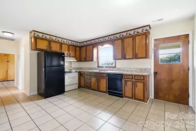7537 Old Plank Road, Stanley, NC 28164 - Photo 20