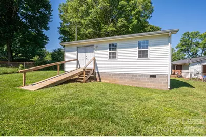 2020 Helen Drive, Gastonia, NC 28054 - Photo 32